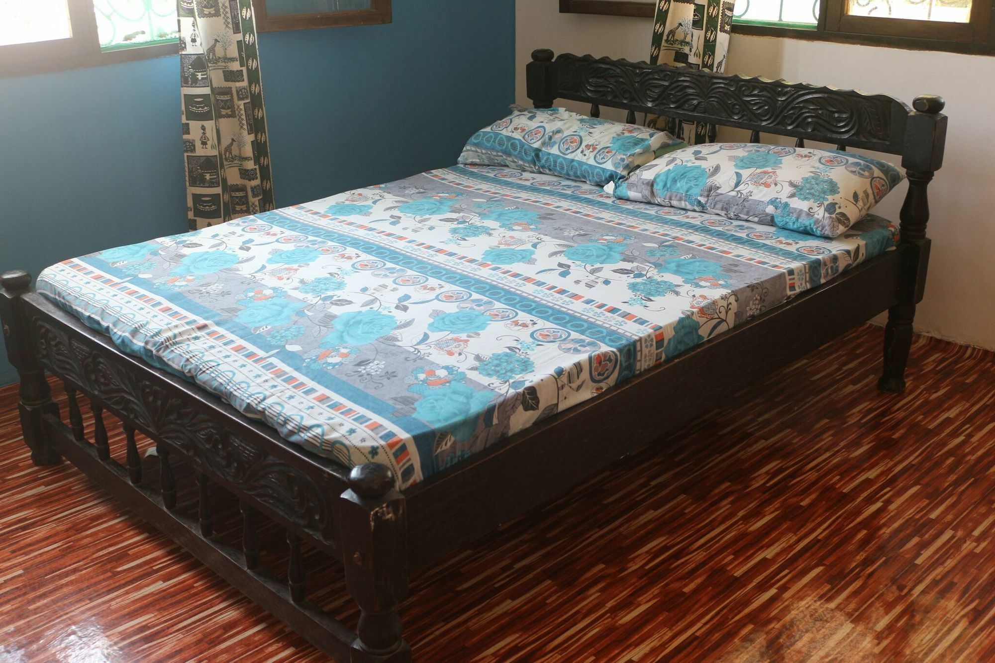 Akogo House - Bnb , Hostel, Backpackers & Volunteer Center Mombasa Ngoại thất bức ảnh